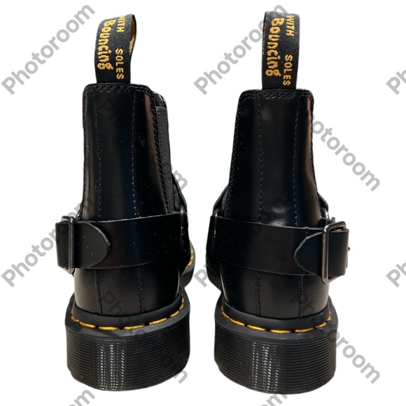 Dr. Martens Wincox Harness Lug Sole Chelsea boot polished smooth leather 6 NEW - Picture 5 of 6